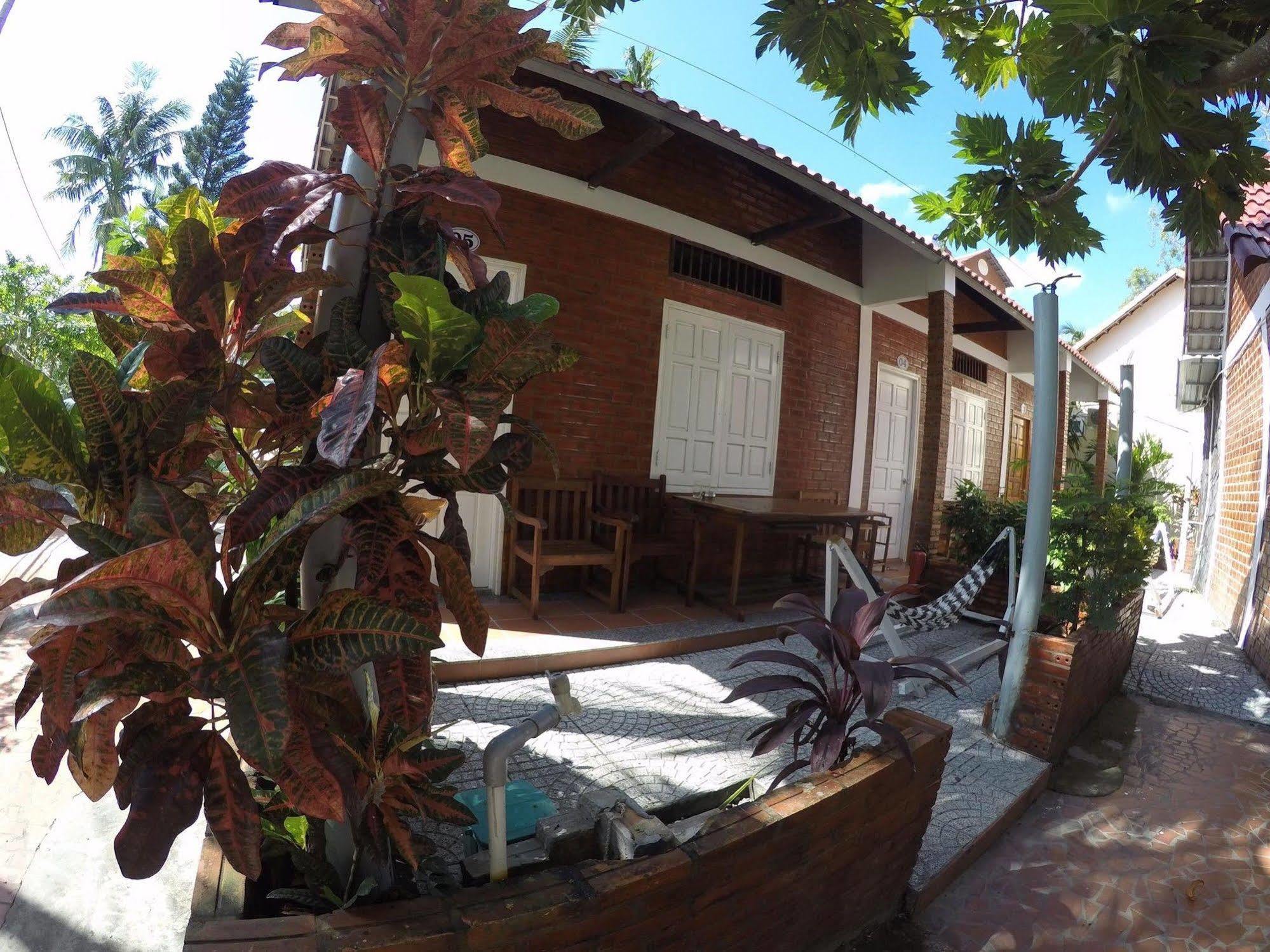 Sea Living Hostel Phu Quoc Exteriör bild