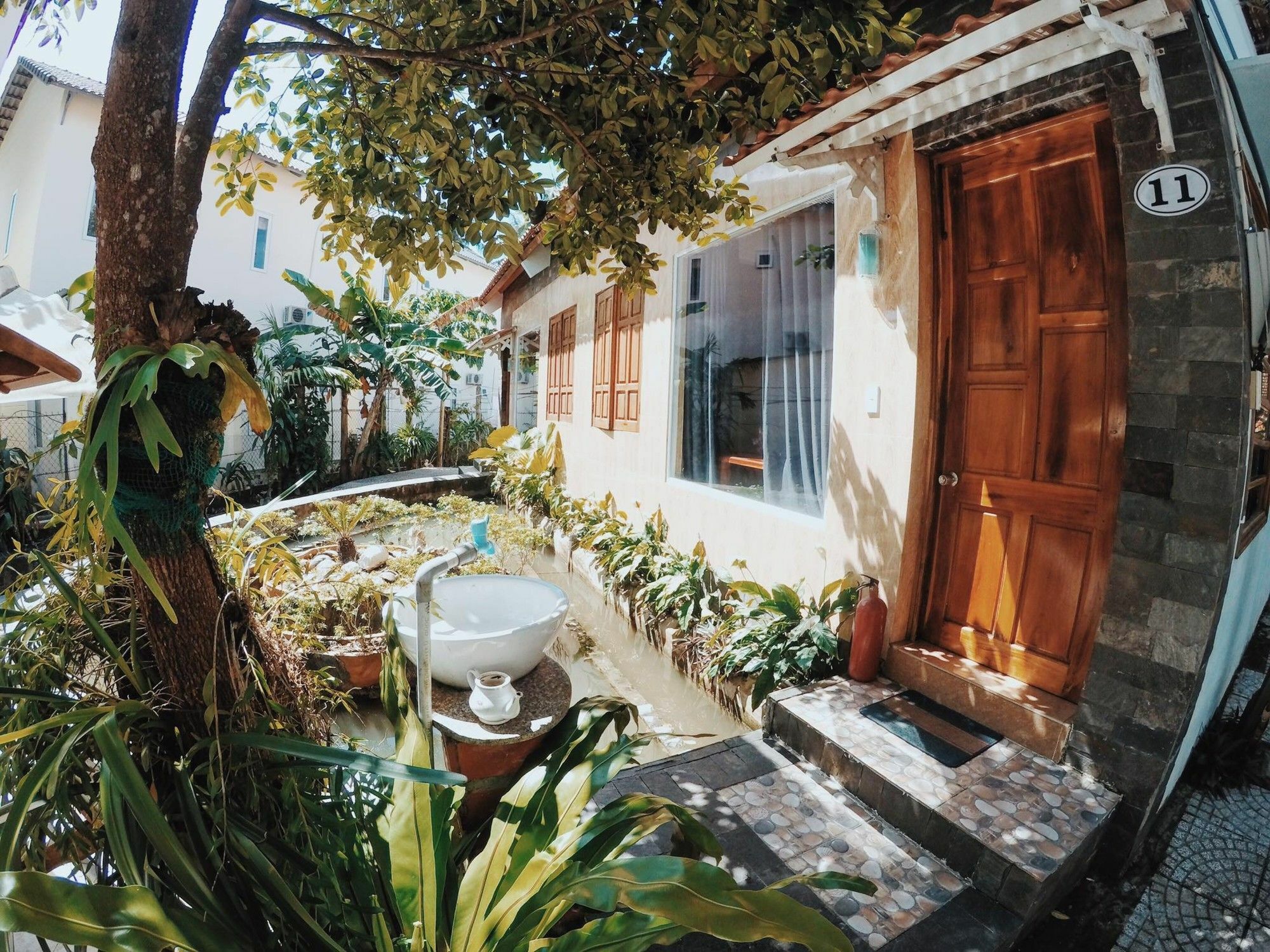 Sea Living Hostel Phu Quoc Exteriör bild